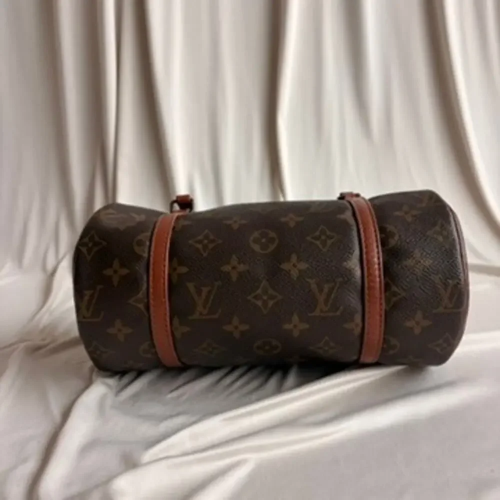 Vintage Louis Vuitton 1988 Monogram Papillon 26 Bag